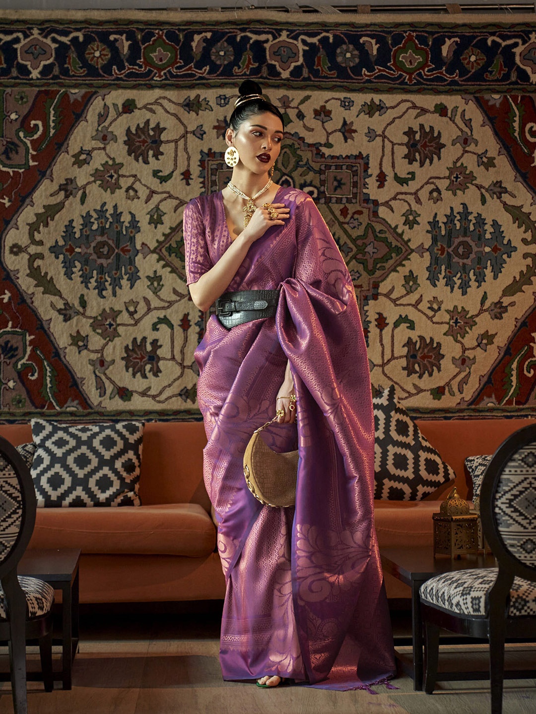 

elora Ethnic Motifs Woven Design Zari Kanjeevaram Saree, Violet