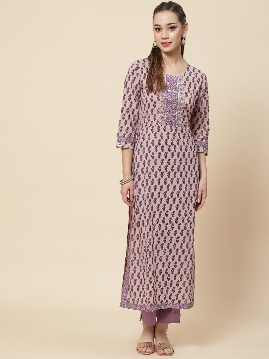 

Meena Bazaar Women Pink Floral Printed Sequinned Kurta with Trousers