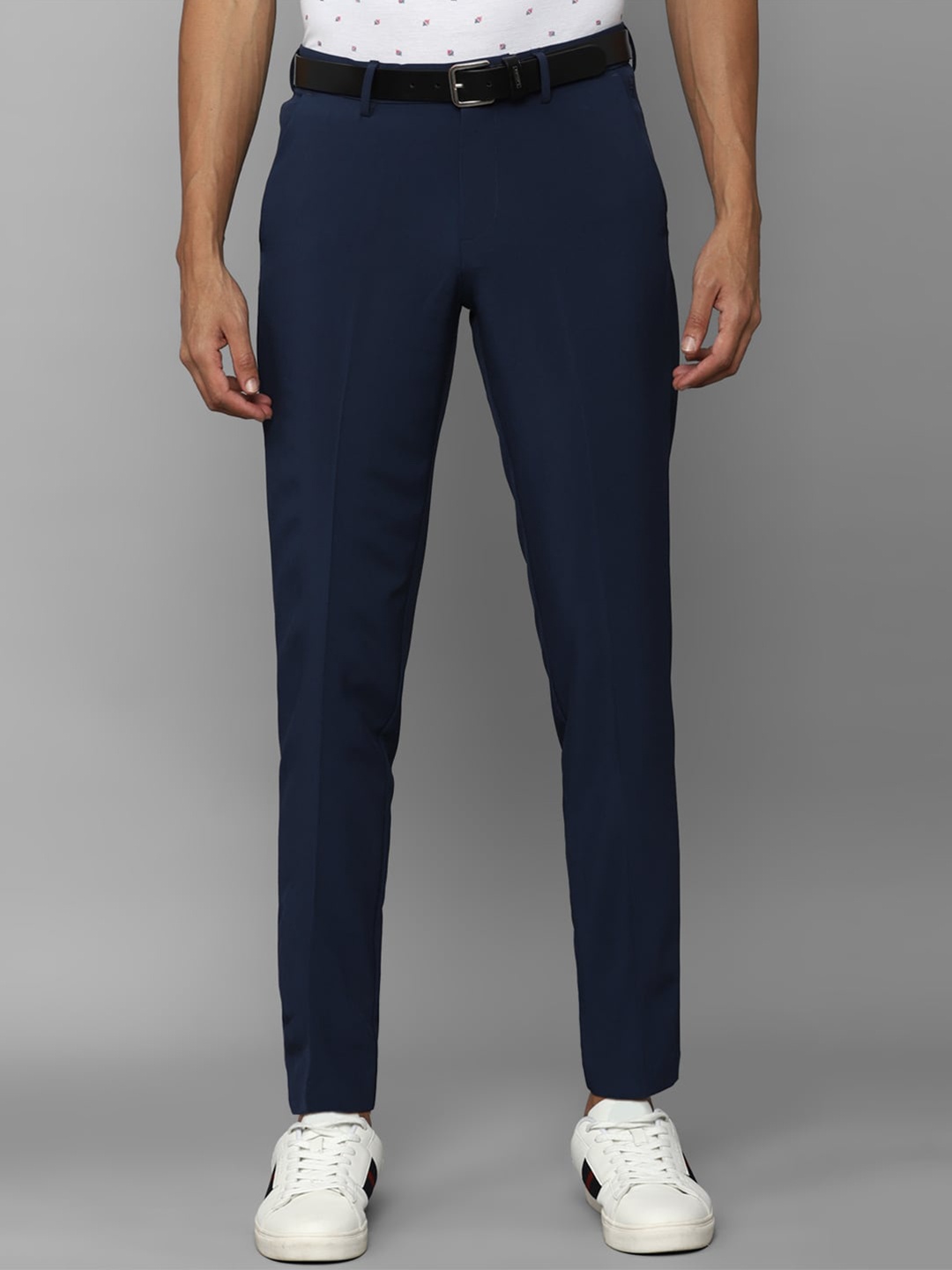 

Allen Solly Men Slim Fit Mid-Rise Regular Trousers, Navy blue