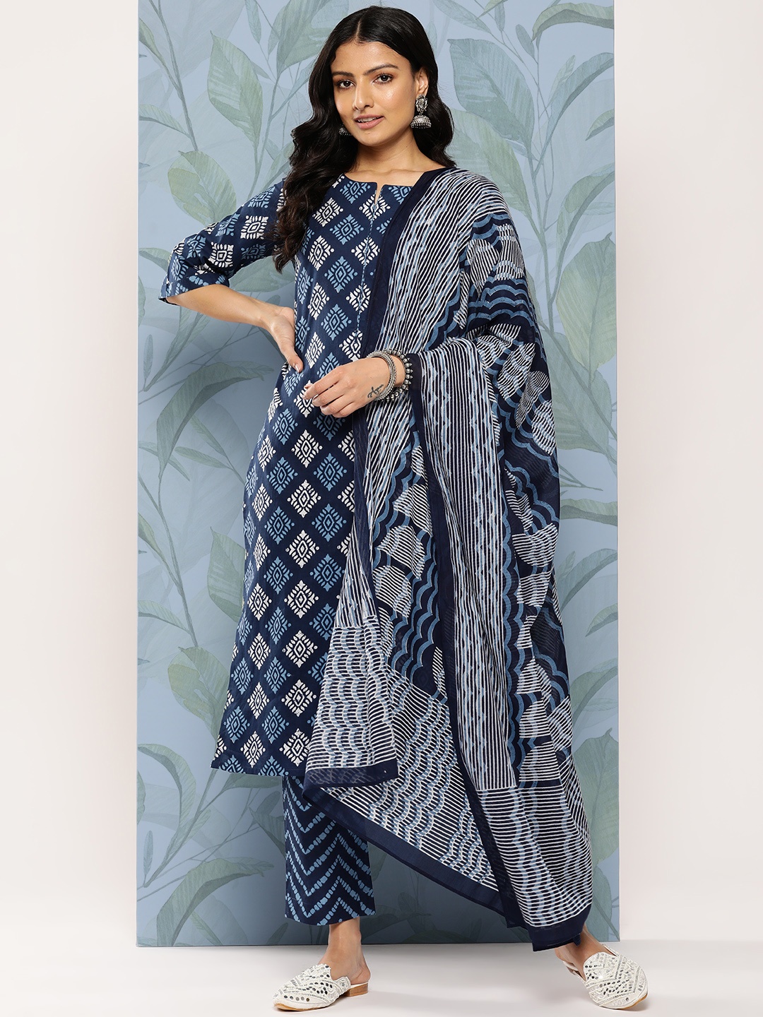 

Libas Ethnic Motifs Printed Pure Cotton Kurta with Trousers & With Dupatta, Navy blue