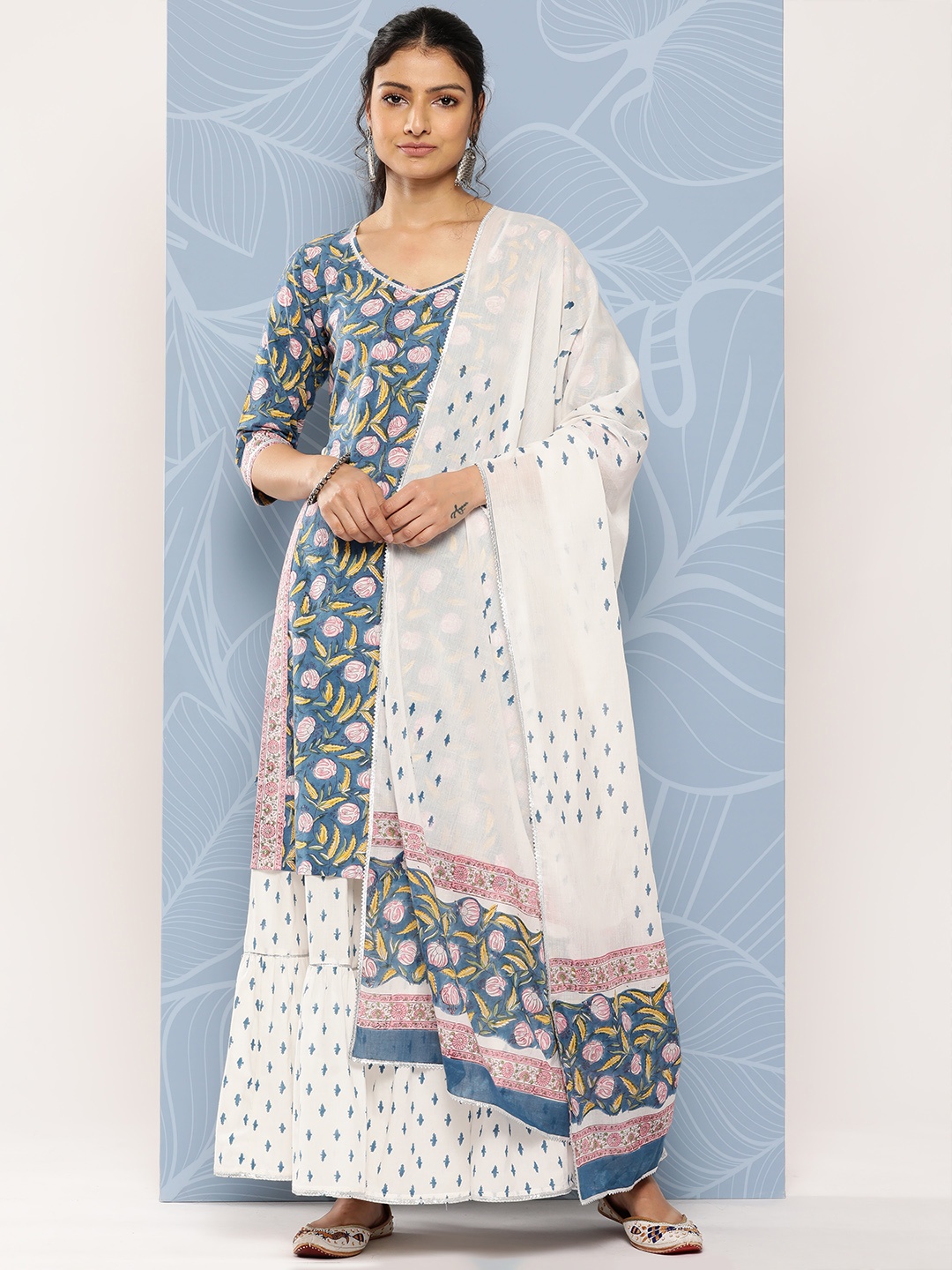 

Libas Floral Printed High Slit Gotta Patti Pure Cotton Kurta With Skirt & Dupatta, Blue