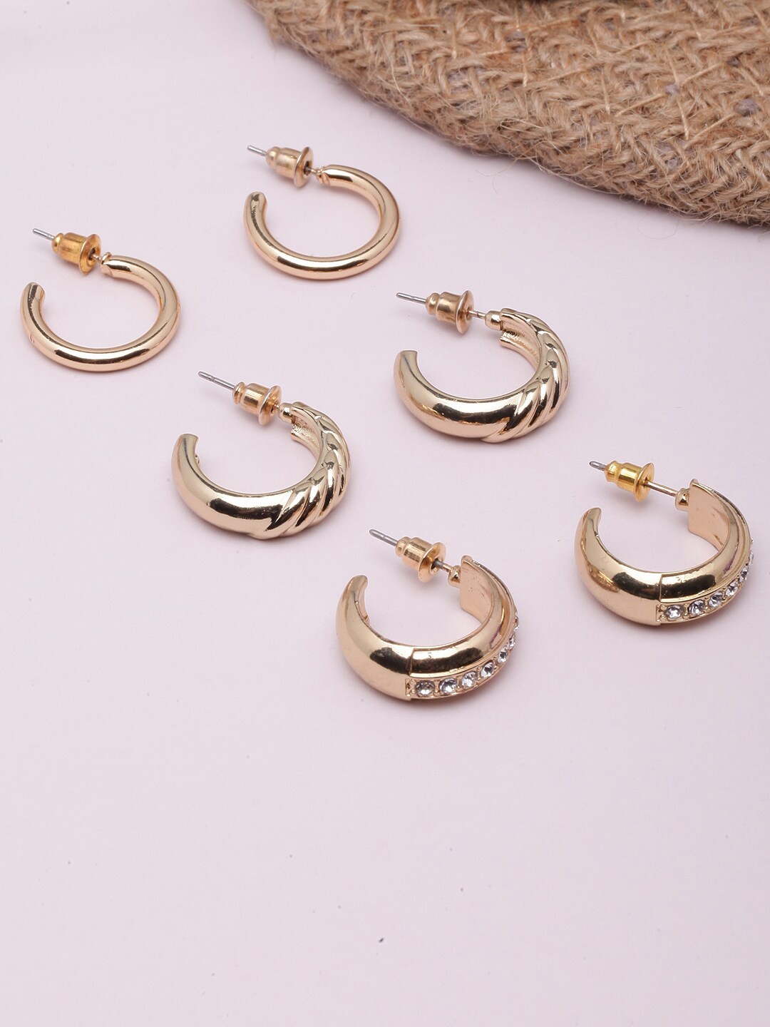 

DIVA WALK Gold-Toned Contemporary Studs Earrings