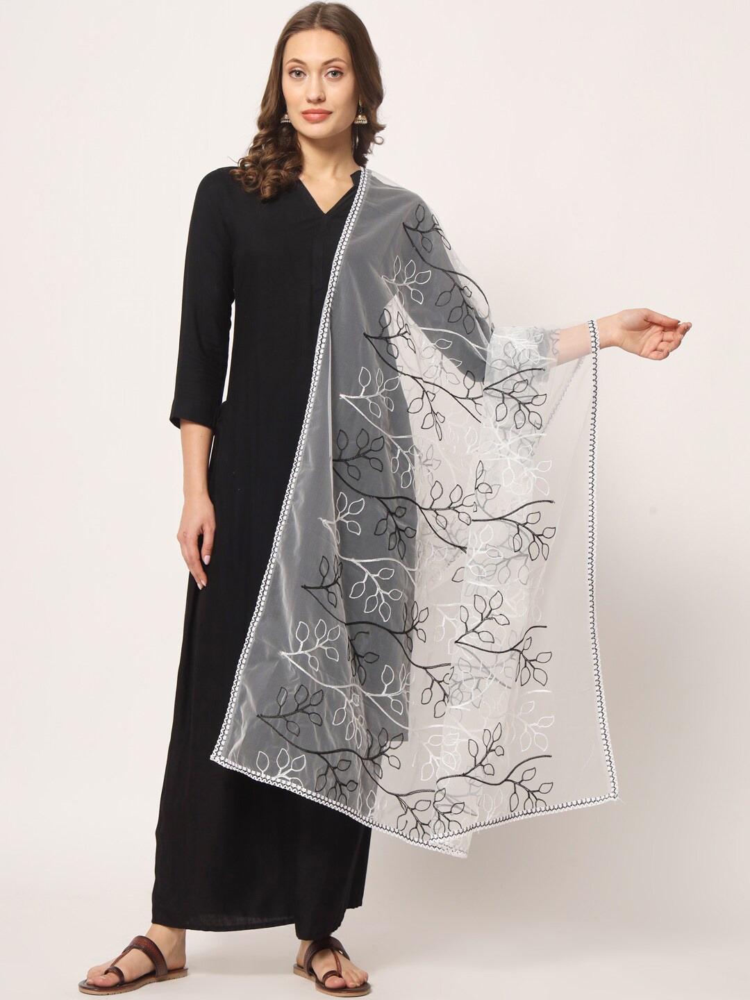 

Zamour Embroidered Net Dupatta, White