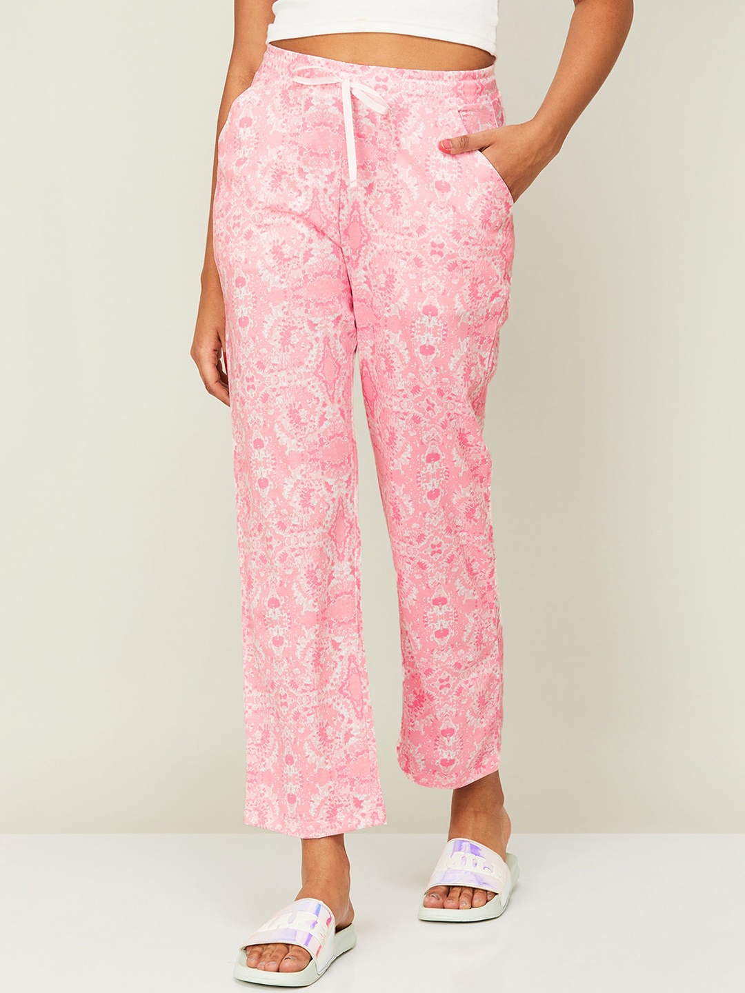

Ginger by Lifestyle Women Printed Mid-Rise Cotton Lounge Pants, Pink
