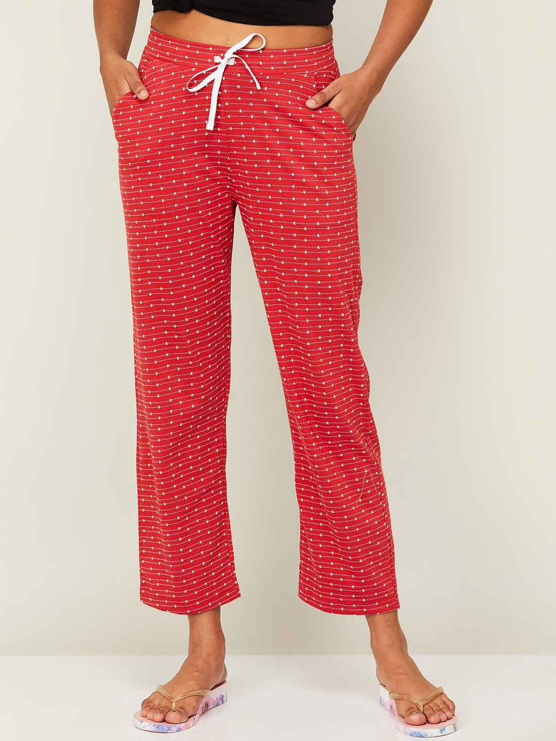 

Ginger by Lifestyle Women Printed Mid-Rise Cotton Lounge Pants, Red