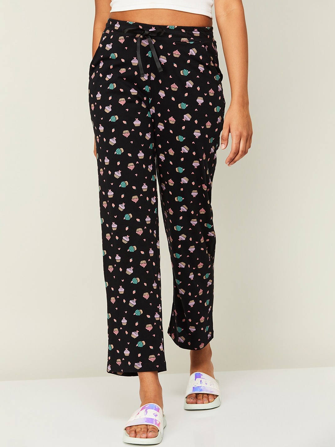 

Ginger by Lifestyle Women Printed Mid-Rise Cotton Lounge Pants, Black