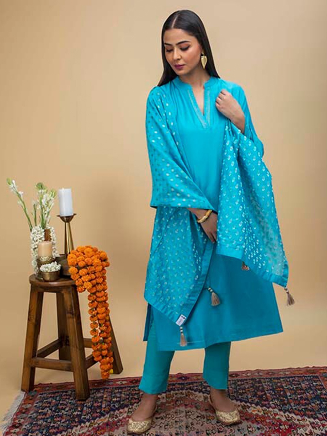 

SMRITI GUPTA Ethnic Motifs Woven Design Cotton Silk Dupatta, Turquoise blue