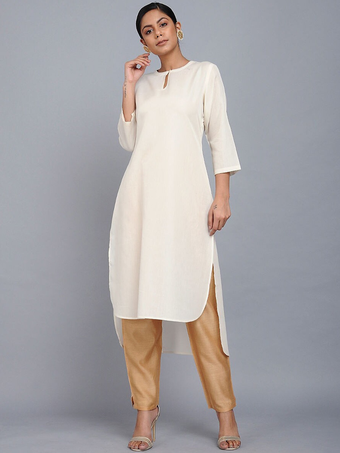 

SMRITI GUPTA Keyhole Neck Pure Cotton Kurta, Off white