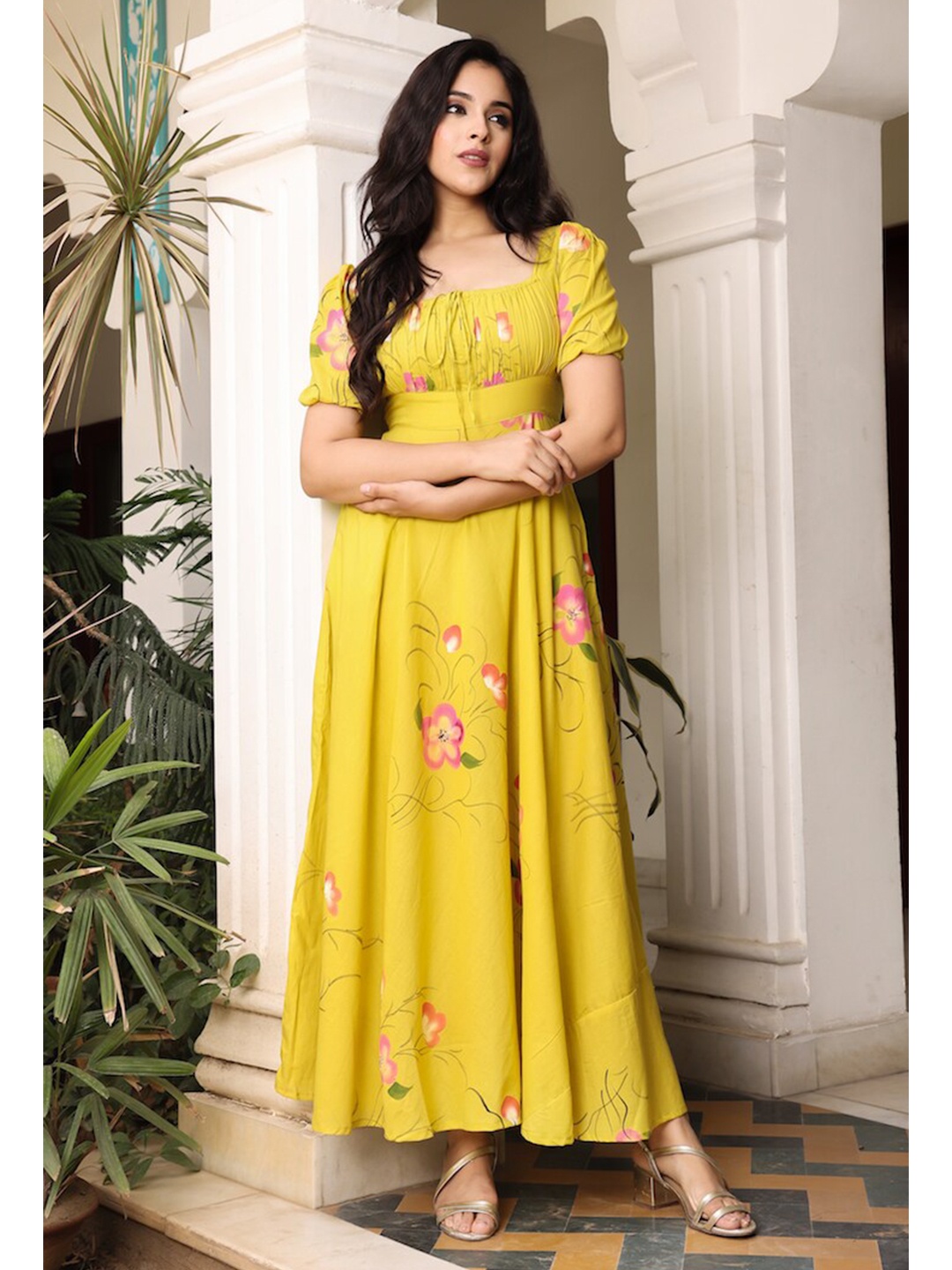

Hatheli Yellow Floral Ethnic Maxi Dress
