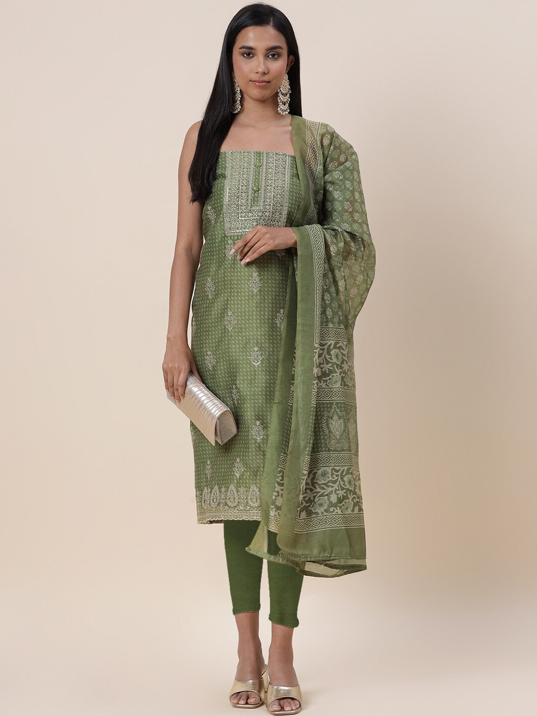 

Meena Bazaar Green & White Printed Pure Silk Unstitched Dress Material