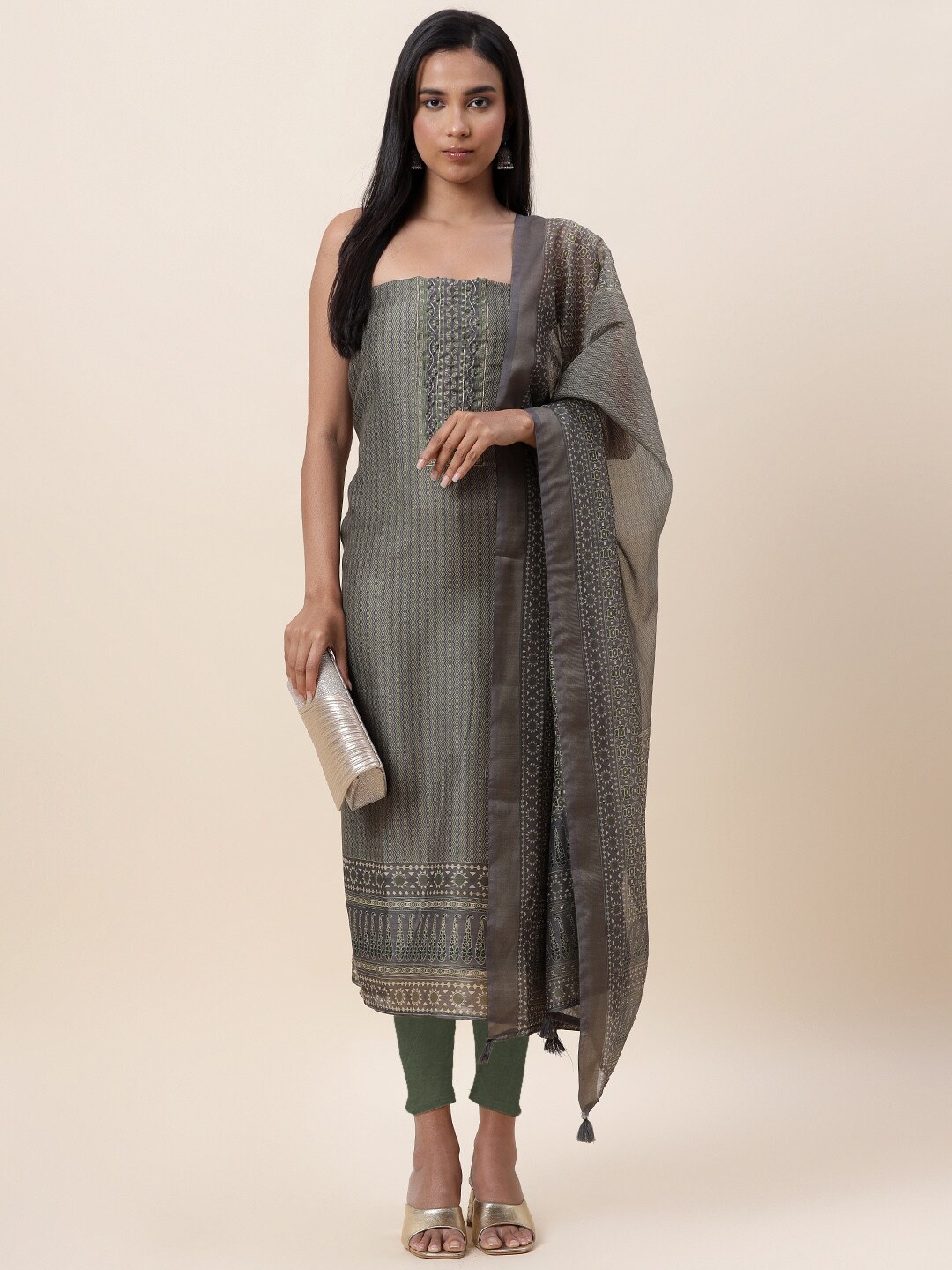

Meena Bazaar Green & Grey Embroidered Pure Silk Unstitched Dress Material