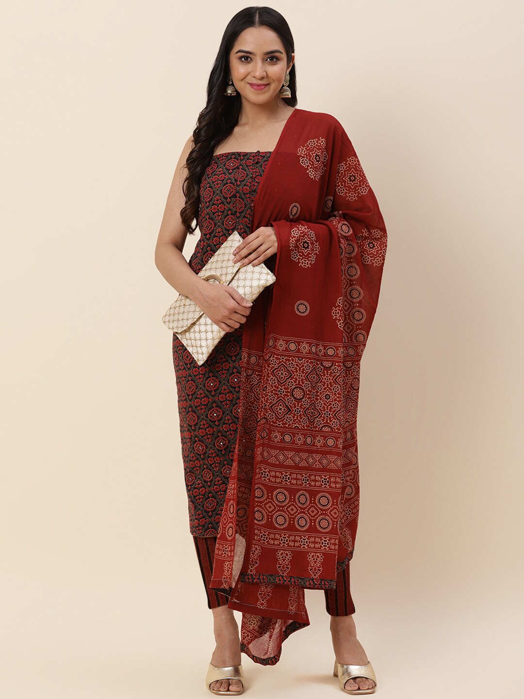 

Meena Bazaar Maroon & Black Printed Pure Cotton Unstitched Dress Material