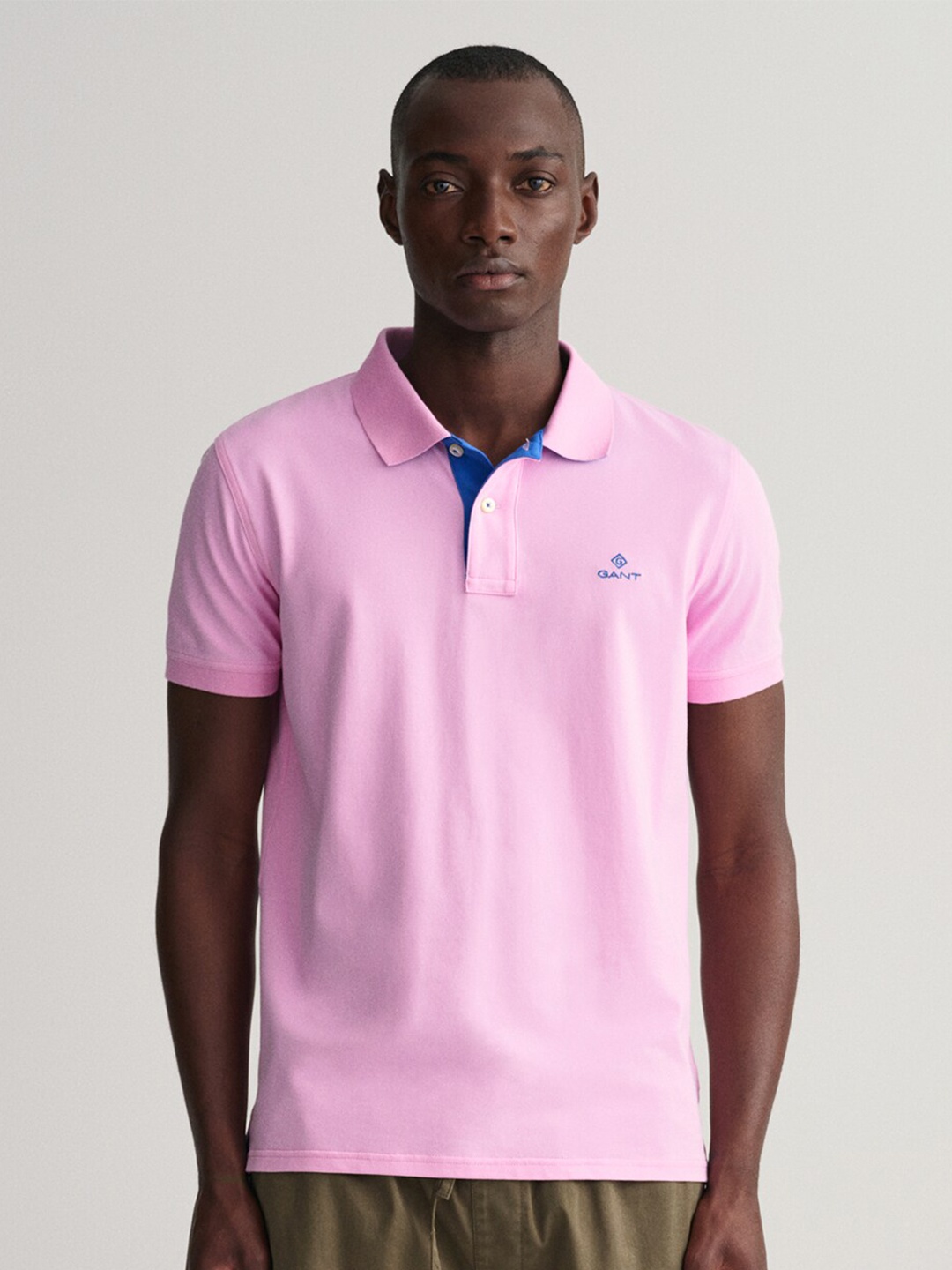 

GANT Men Pink Polo Collar Slim Fit T-shirt