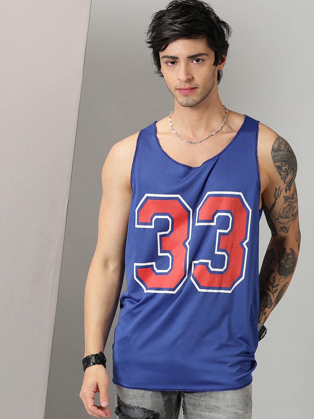 

Rodzen Men Blue Printed Applique T-shirt