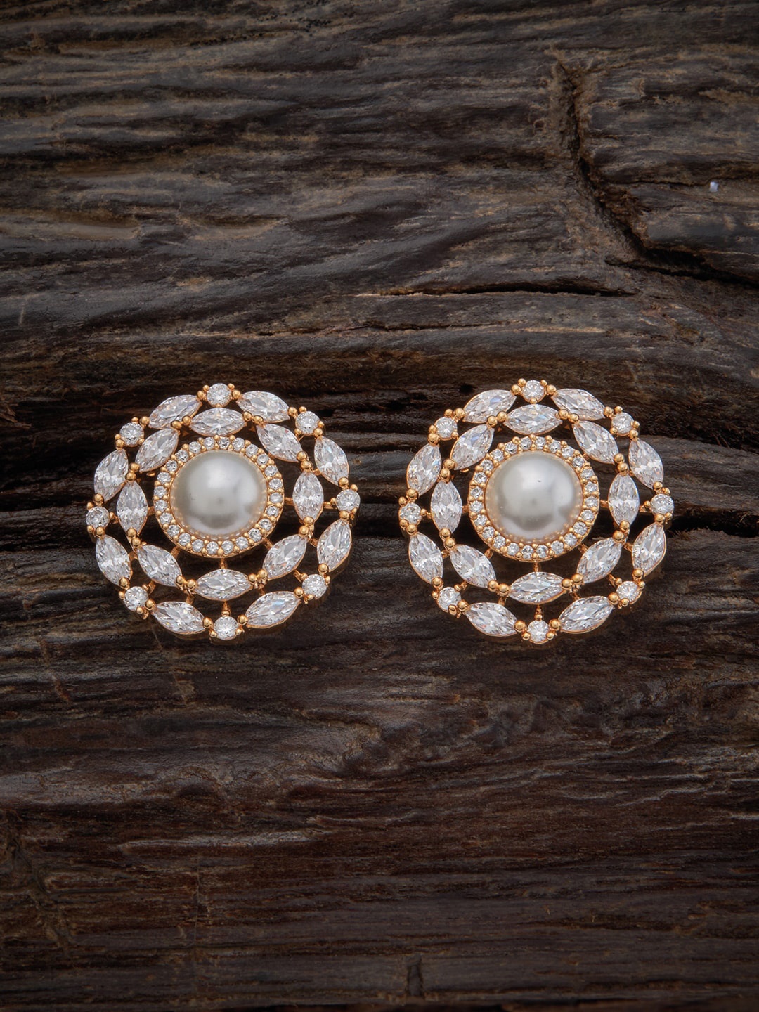 

Kushal's Fashion Jewellery Gold Plated Contemporary Stud Earrings, White