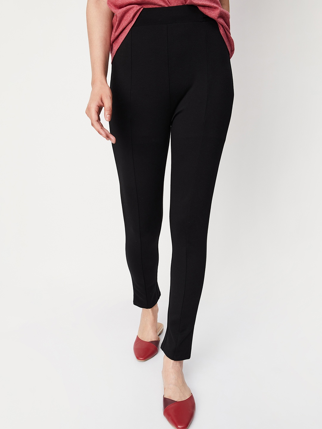 

max Women Mid Rise Regular Fit Trousers, Black