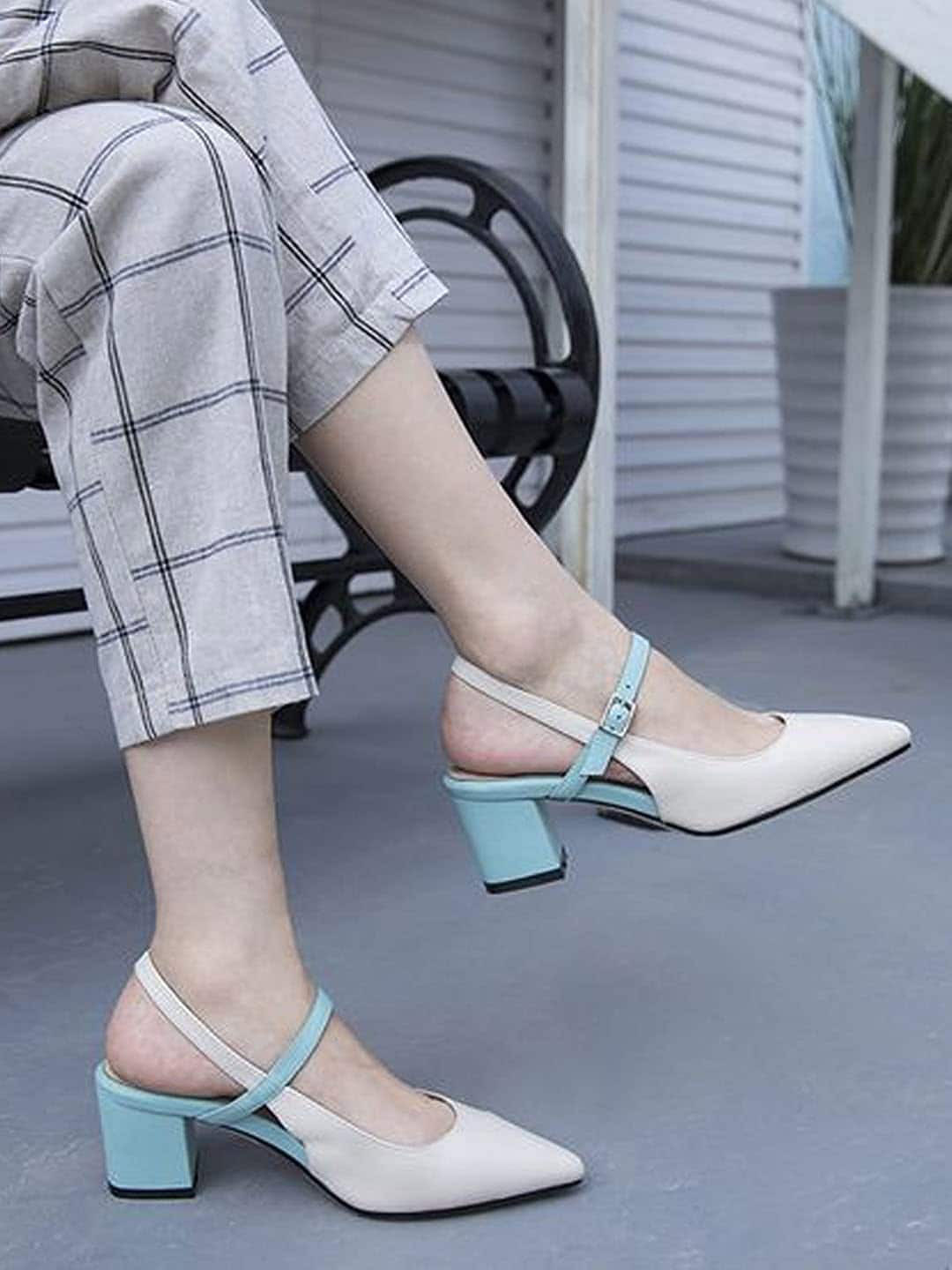 

HASTEN Colourblocked Block Heel Mules, Cream