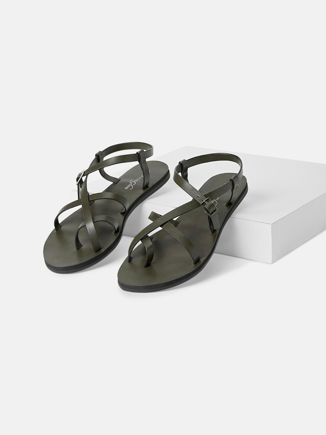 

Forever Glam by Pantaloons Women Open One Toe Flats, Olive