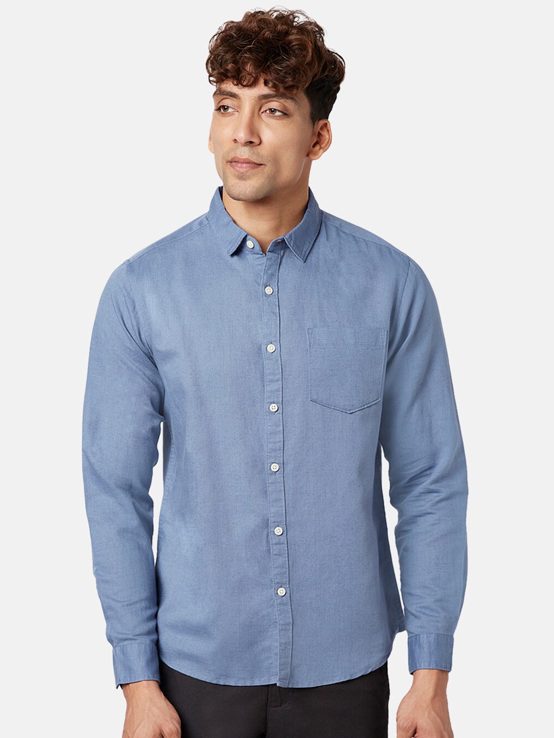 

BYFORD by Pantaloons Spread Collar Cotton Casual Shirt, Blue