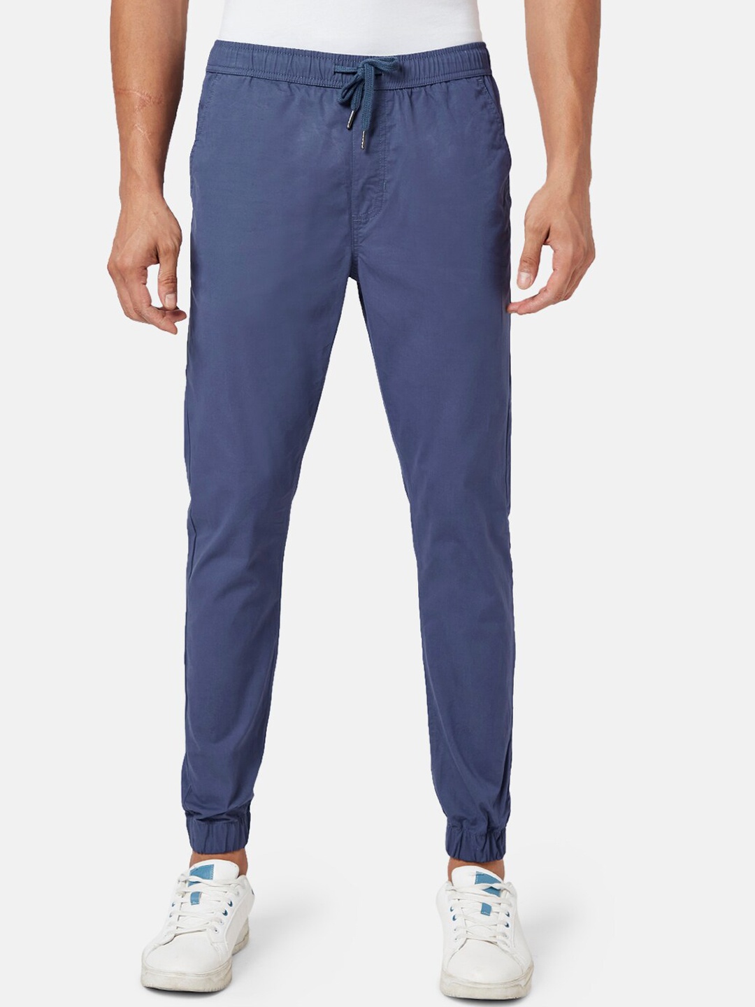 

Urban Ranger by pantaloons Men Mid-Rise Slim Fit Cotton Joggers, Blue