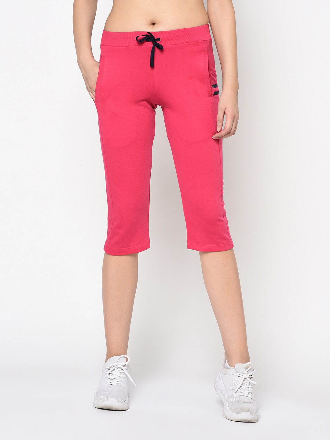 

FEMEA Women Pink & Black Capris