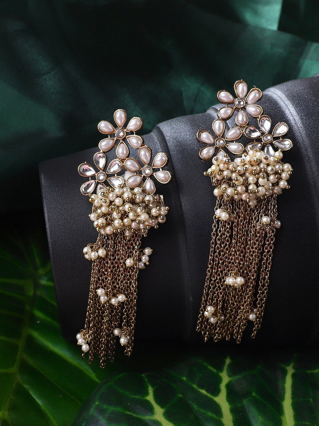 

ANIKAS CREATION Gold-Plated Kundan Studded & Beaded Floral Drop Earrings, White