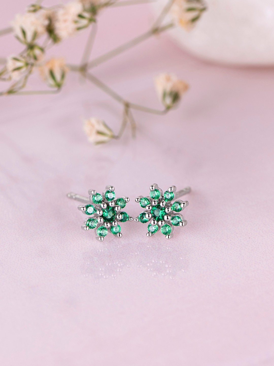 

Zavya 925 Sterling Silver Rhodium-Plated Star Shaped Studs