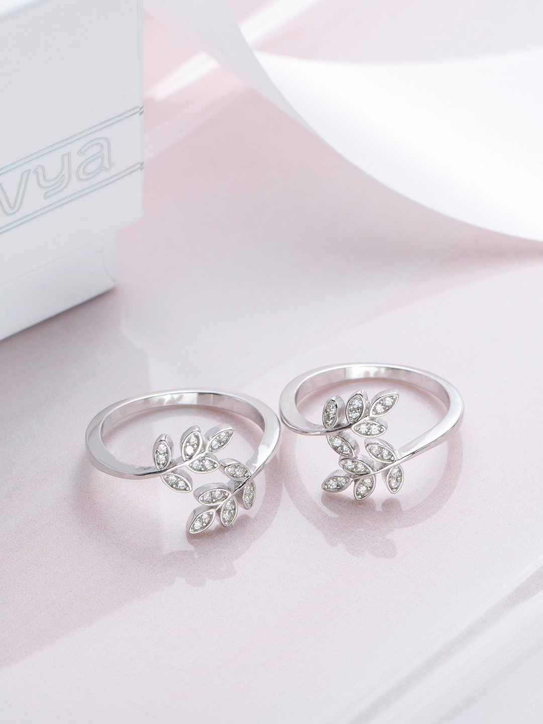 

Zavya Set of 2 Rhodium-Plated 925 Sterling Silver Toe-Rings