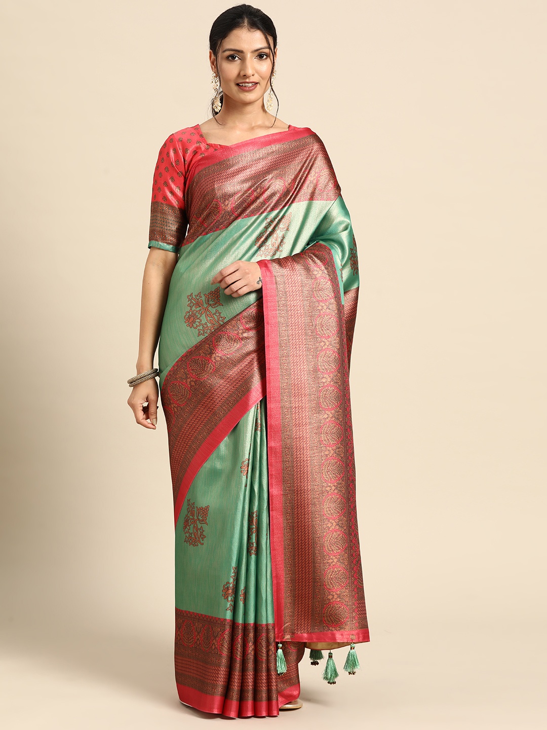 

CliqSilk Ethnic Motifs Pochampally Saree, Green