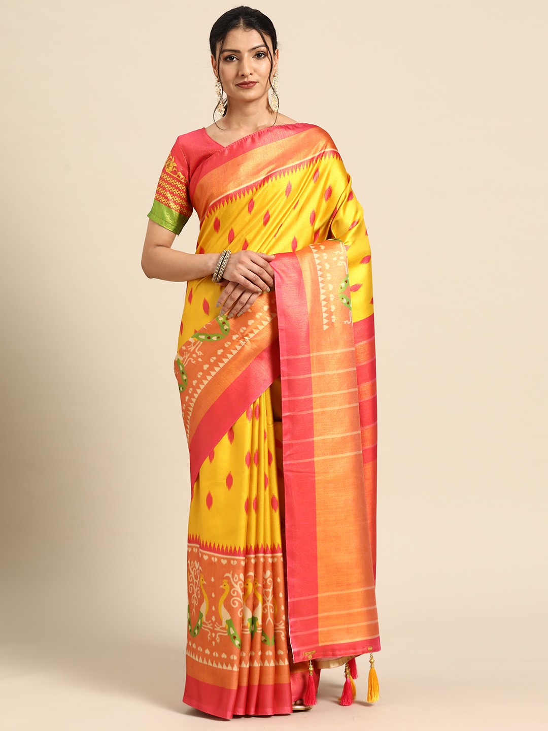 

CliqSilk Ethnic Motifs Pochampally Saree, Yellow