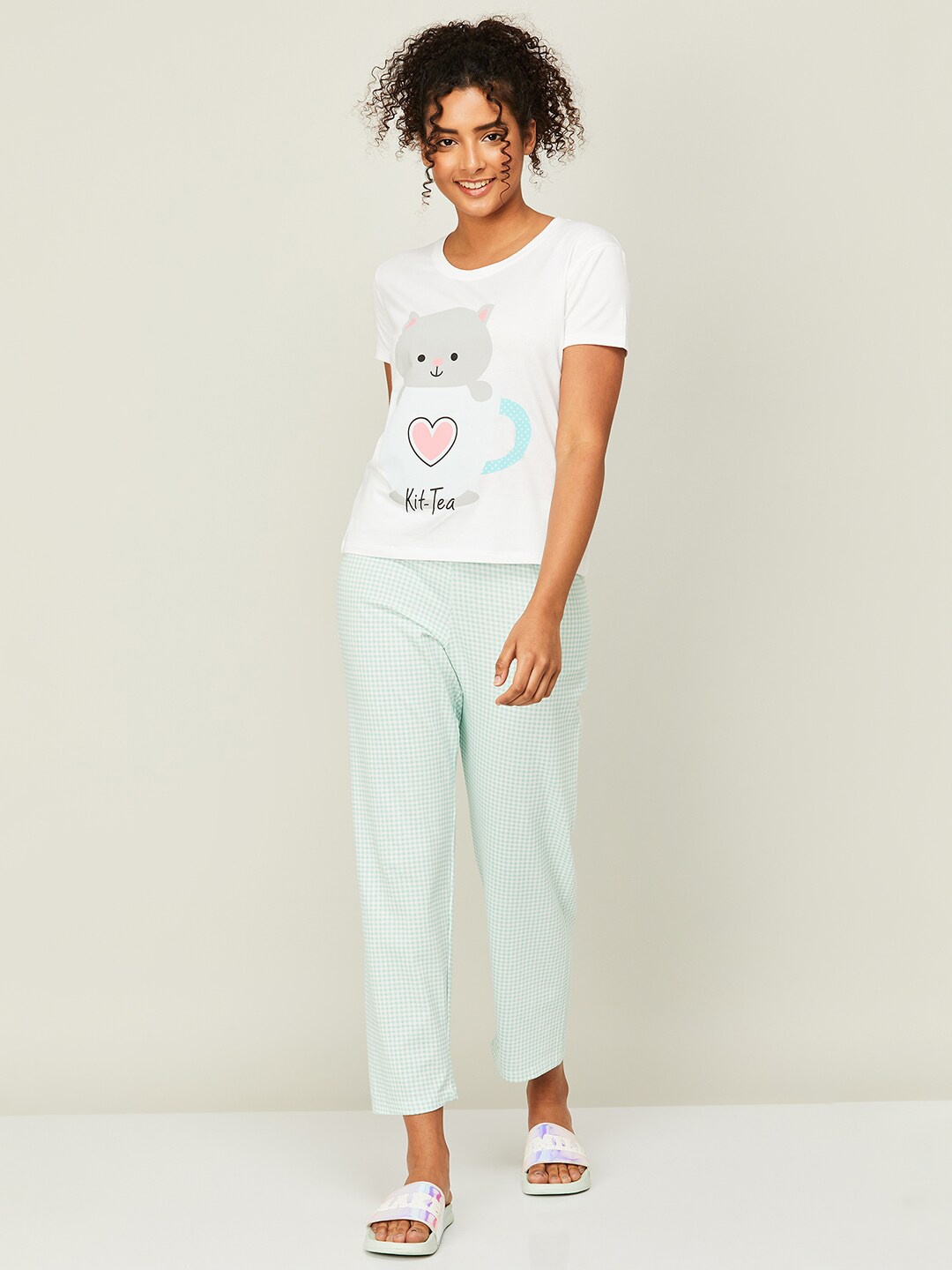 

Ginger by Lifestyle Graphic Printed Pure Cotton Night Suit, White