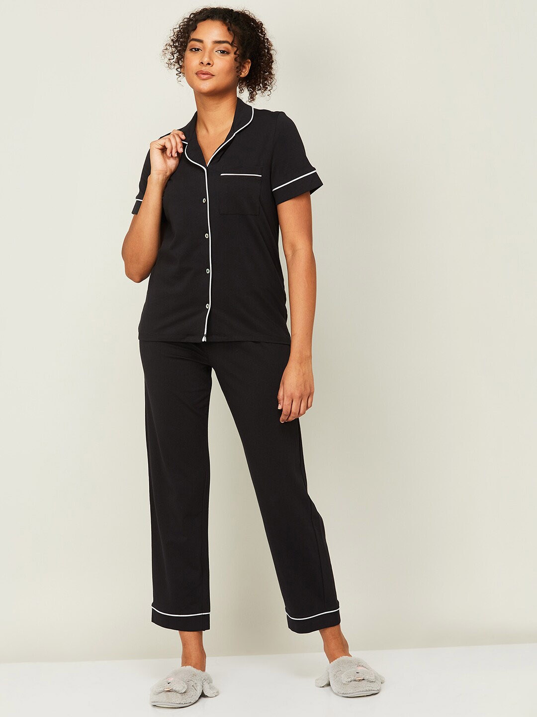 

Ginger by Lifestyle Lapel Collar Pure Cotton Night Suit, Black