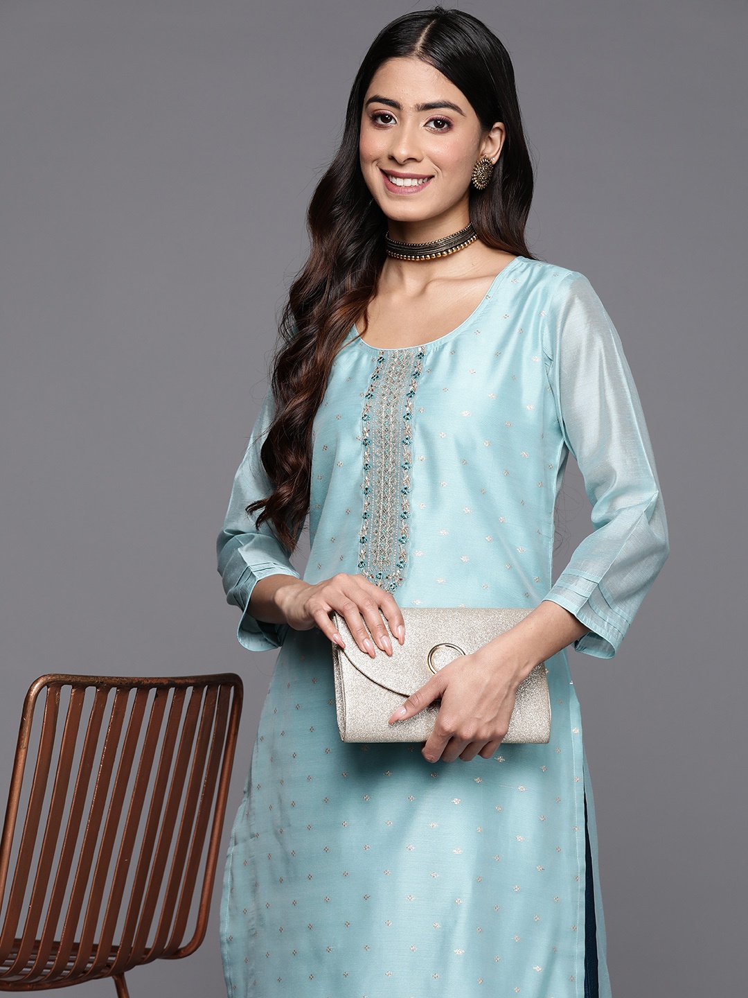 

Libas Floral Embellished Zari Pastel Chanderi Silk Kurta, Blue