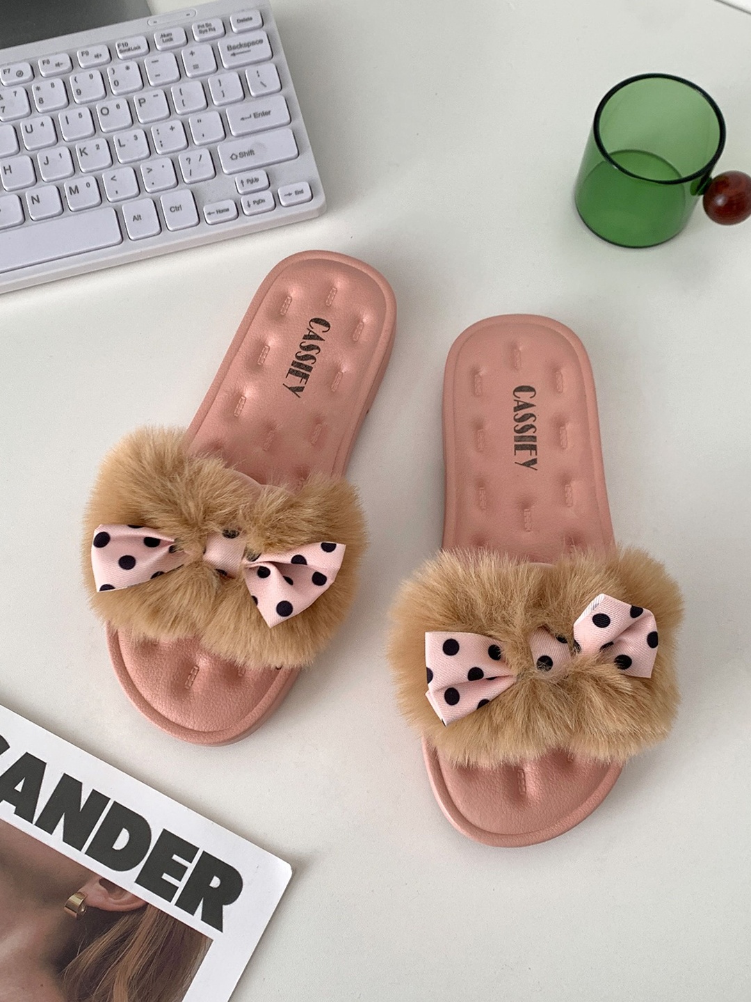 

CASSIEY Printed Bow Embellished Sliders, Pink