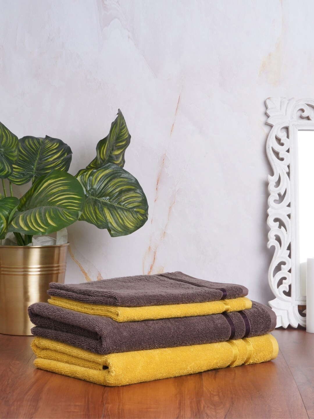 

SPACES Yellow & Brown 4 Pieces Pure Cotton High Absorbency Bath & Hand Towel Set