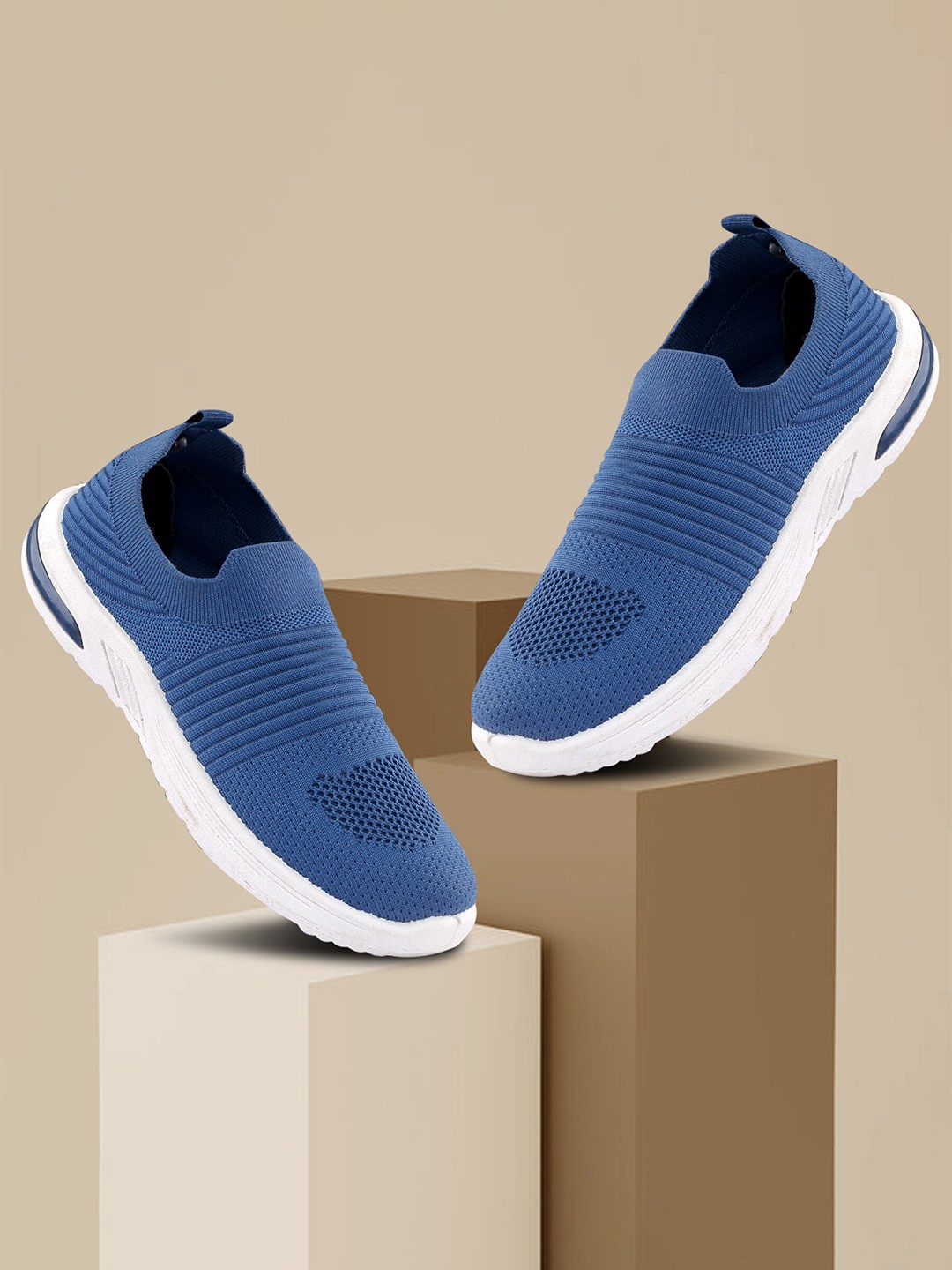 

KRAASA Women Non-Marking Walking Sports Shoes, Blue