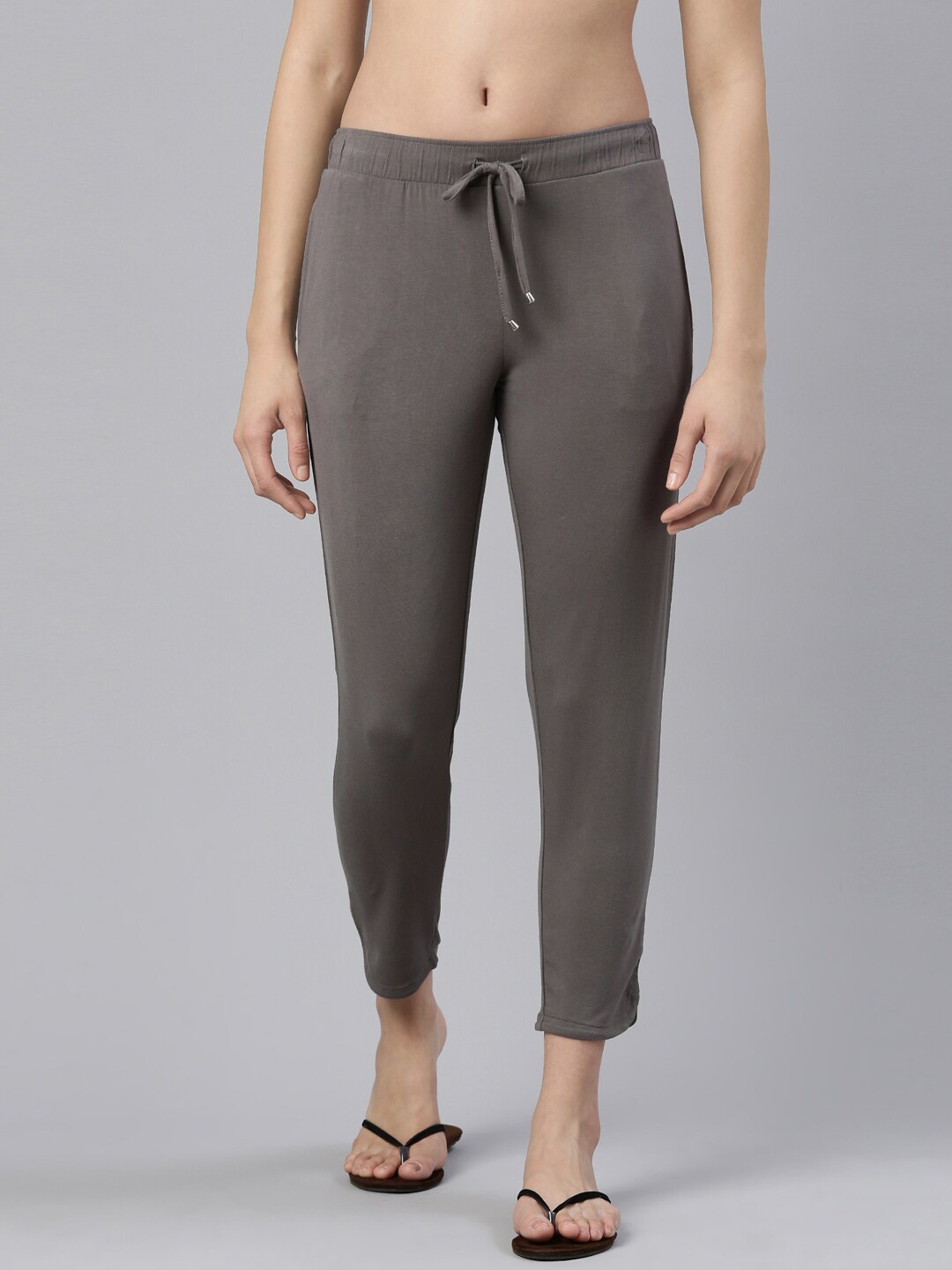 

Enamor Mid-Rise Curved Slit Inner Elastic Lounge Pant, Grey