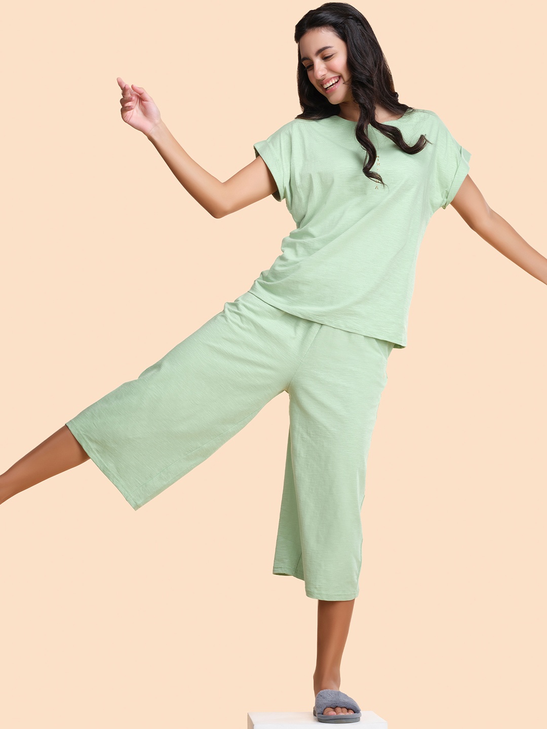 

Enamor Women High-Rise Three-Fourth Culottes Pure Cotton Lounge Pants, Green