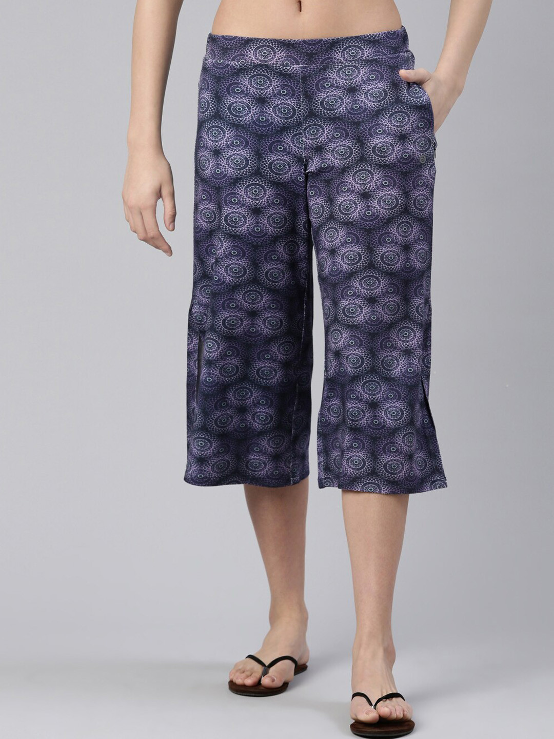 

Enamor Women Plus Size Printed Mid-Rise Lounge Pants, Purple