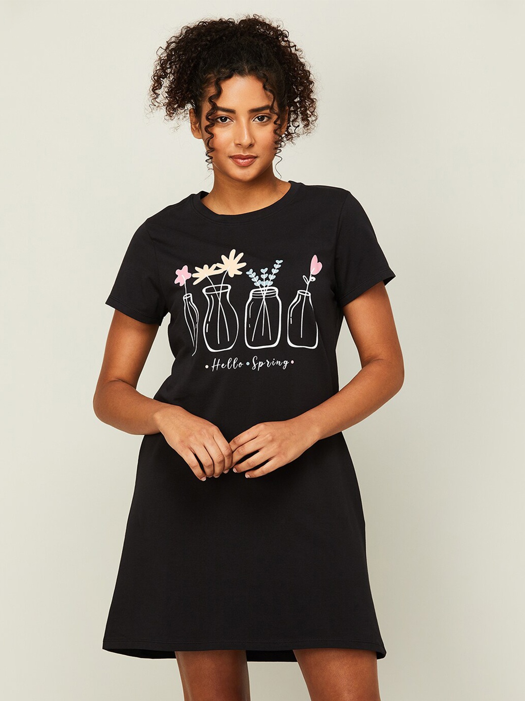 

Ginger by Lifestyle Graphic Printed Pure Cotton Nightdress, Black