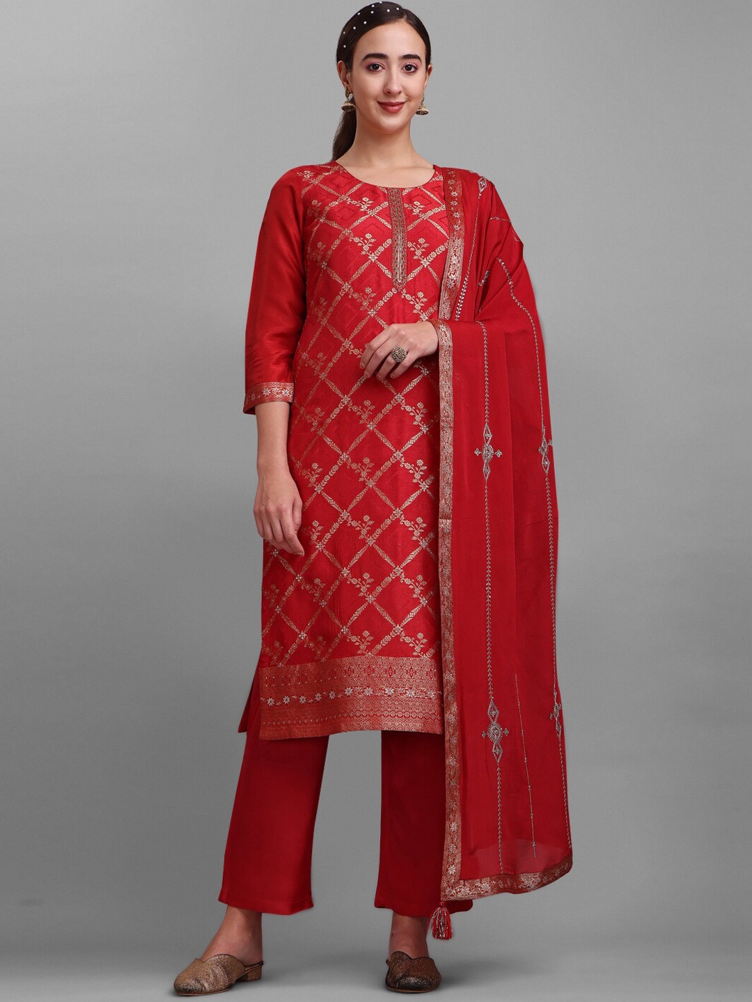 

Seerat Ethnic Motifs Woven Design Jacquard Pure Silk Kurta with Trousers & Dupatta, Maroon