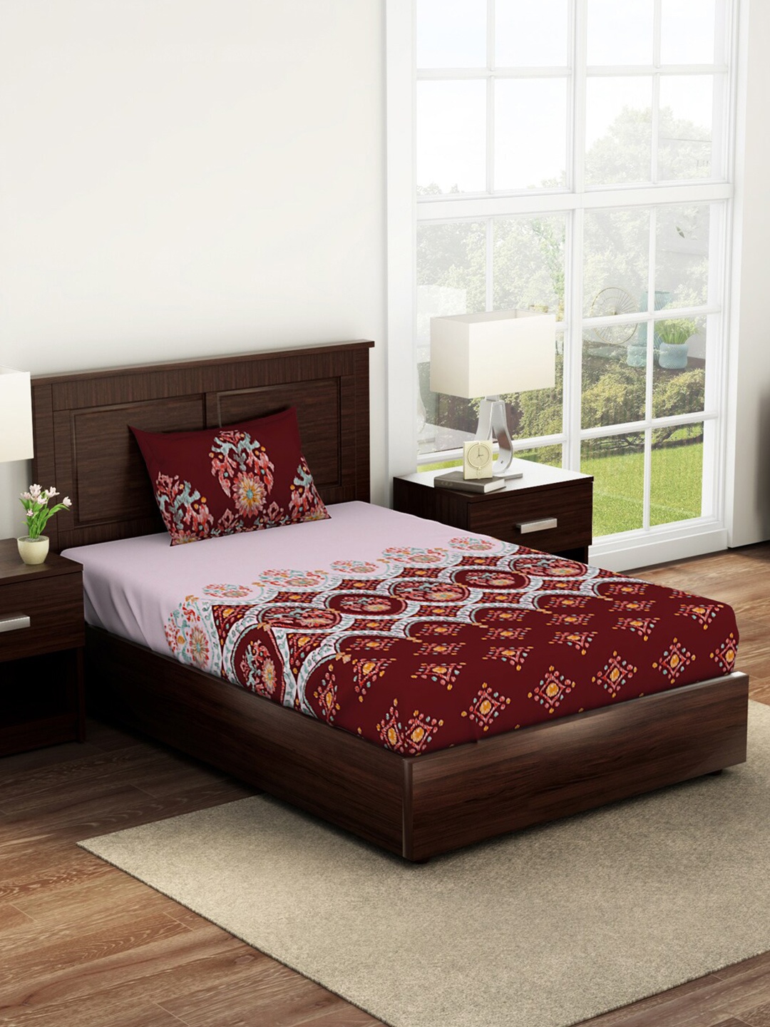 

SPACES Geostance Maroon & Pink Ethnic Motifs 144 TC Cotton Single Bedsheet & 2 Pillow Covers