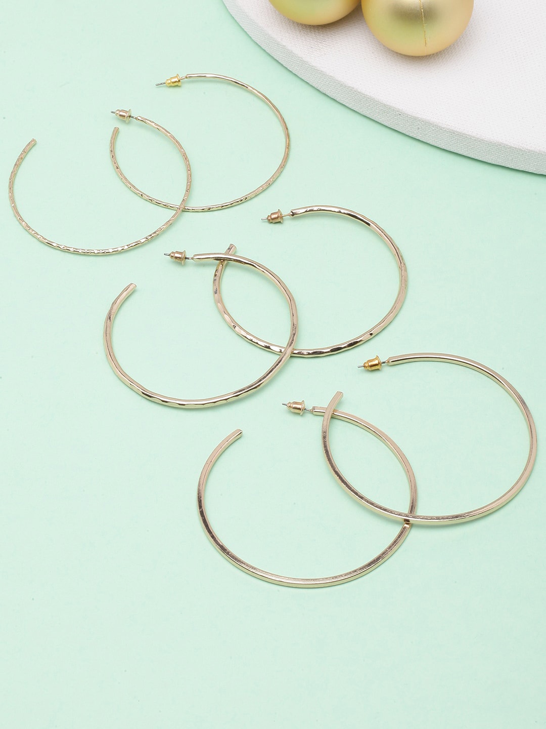 

DressBerry Set Of 3 Gold-Plated Contemporary Half Hoop Earrings