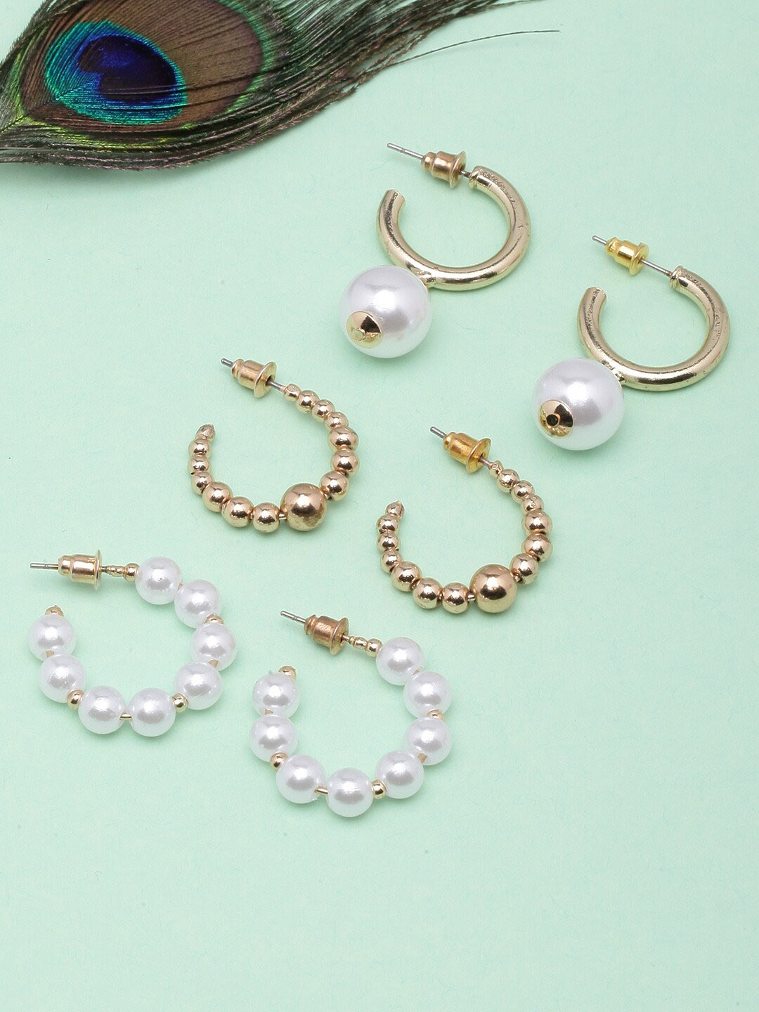 

DressBerry Set Of 3 Gold-Plated Contemporary Drop Earrings