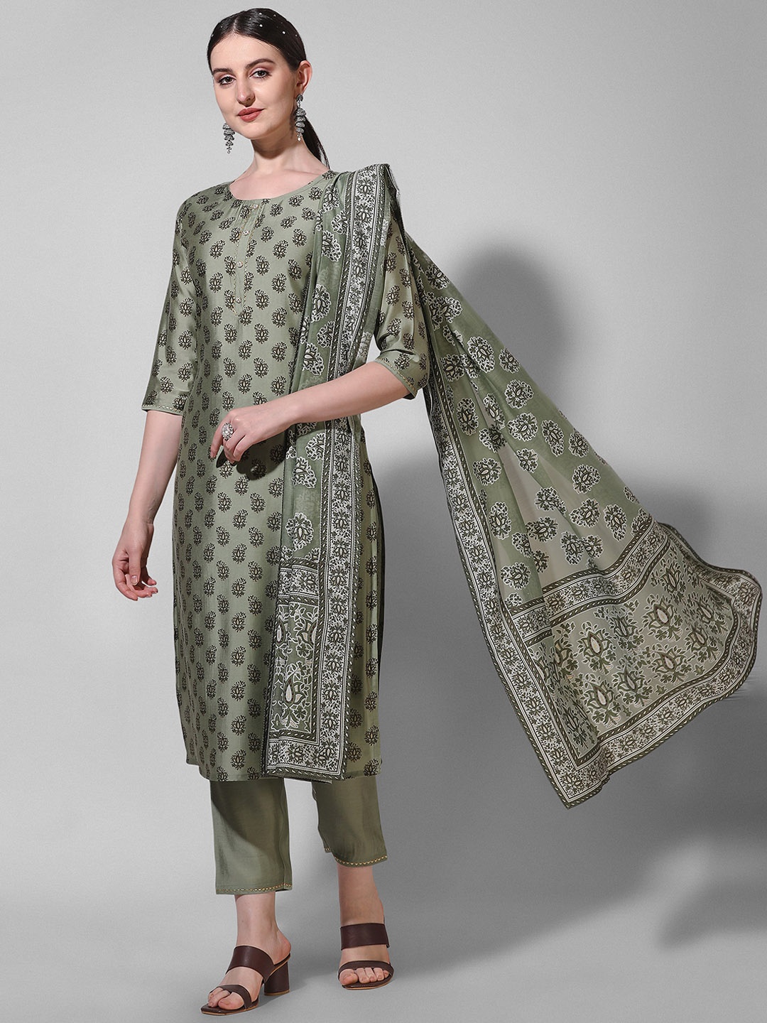 

Berrylicious Ethnic Motif Printed Chanderi Batik Cotton Kurta with Trousers & Dupatta, Olive