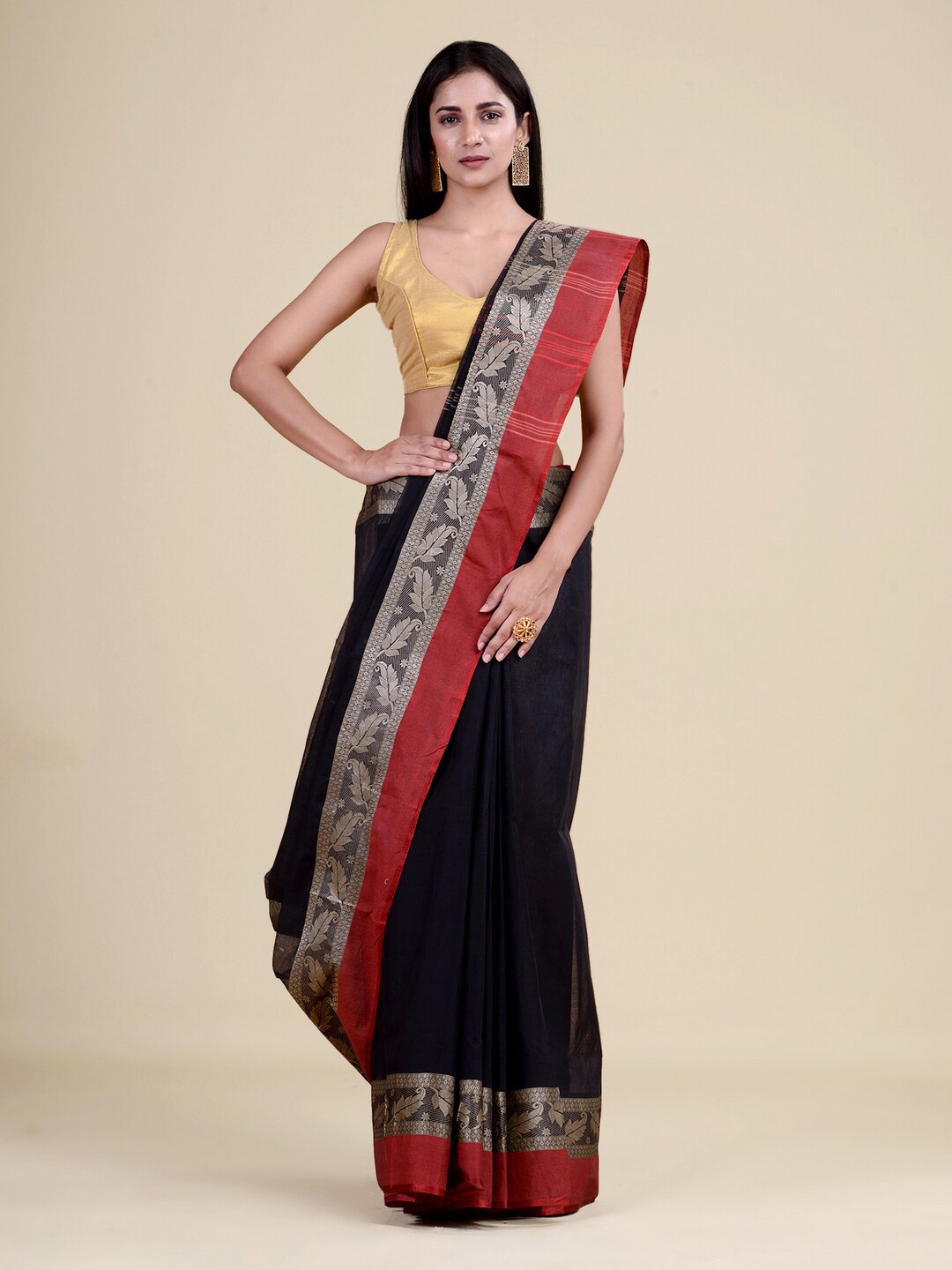 

Laa Calcutta Woven Design Zari Pure Cotton Taant Saree, Black