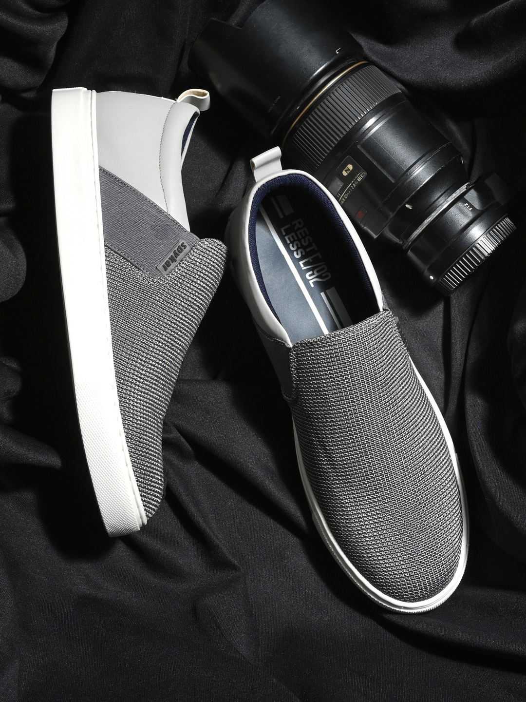 

SPYKAR Men Woven Design Contrast Sole Slip-On Sneakers, Grey