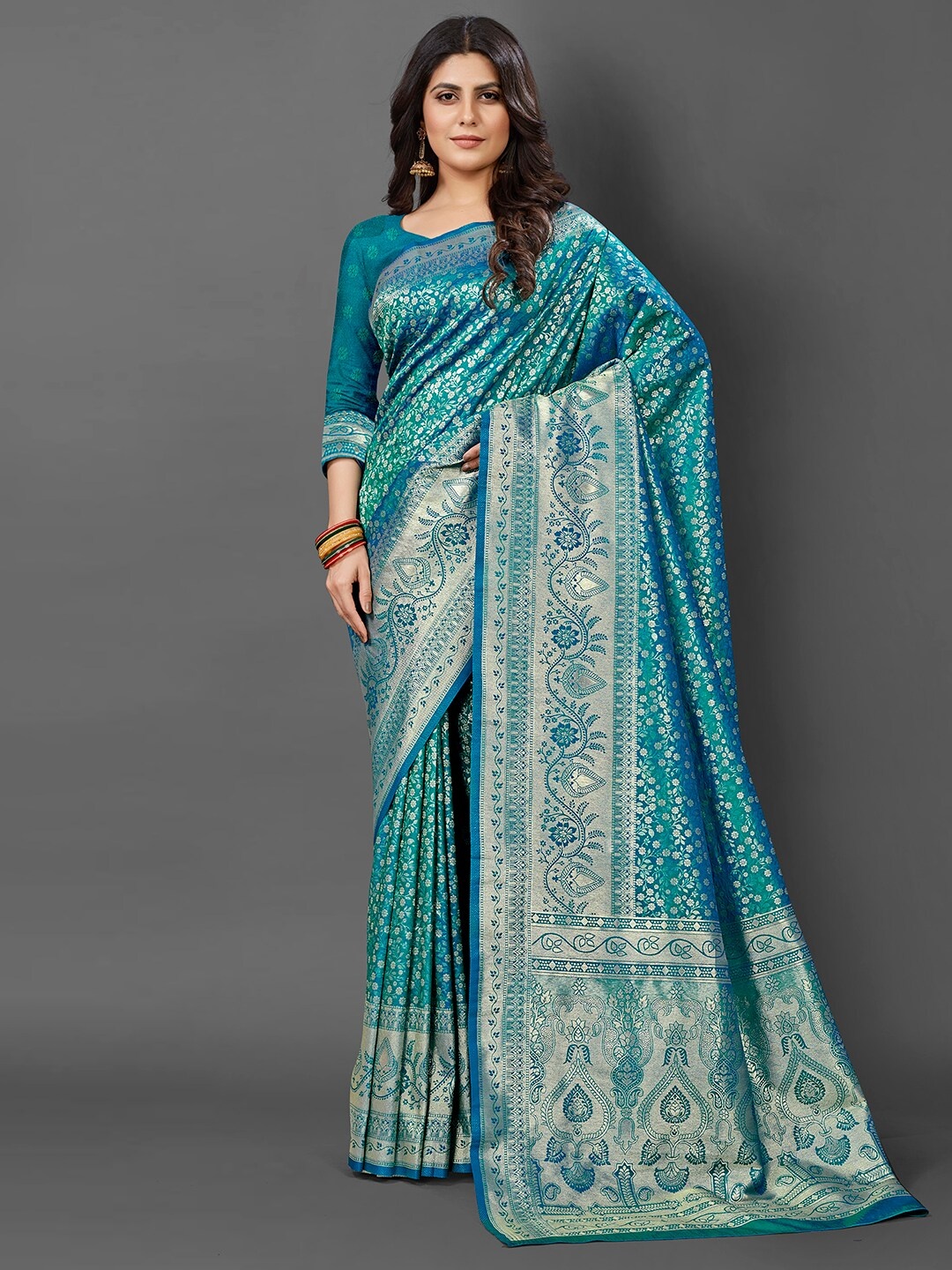 

Mitera Floral Woven Design Zari Kanjeevaram Saree, Blue