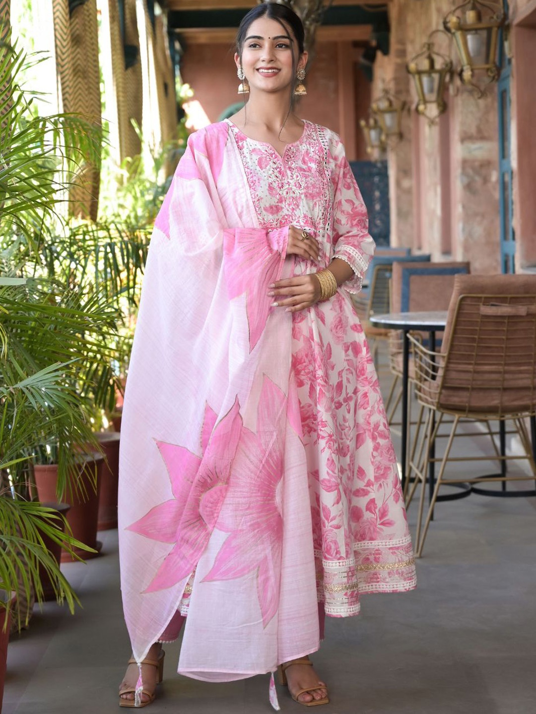 

Zolo Label Women Pink Floral Printed Thread Work Pure Cotton Kurta with Trousers & With Dupatta