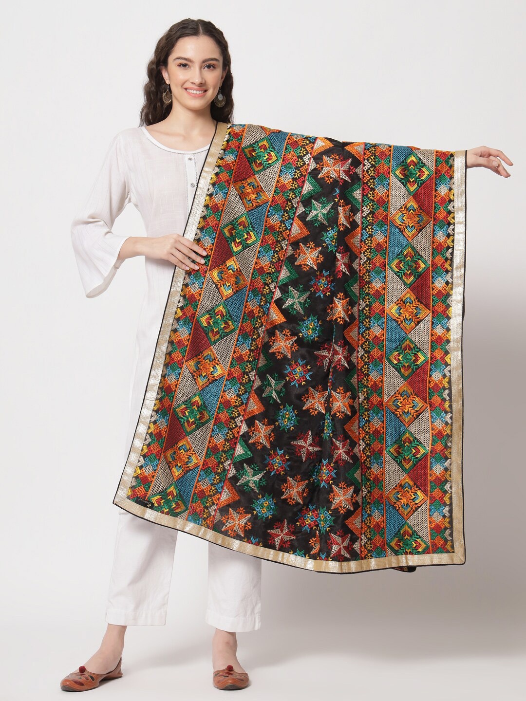 

Zamour Embroidered Dupatta With Phulkari, Black